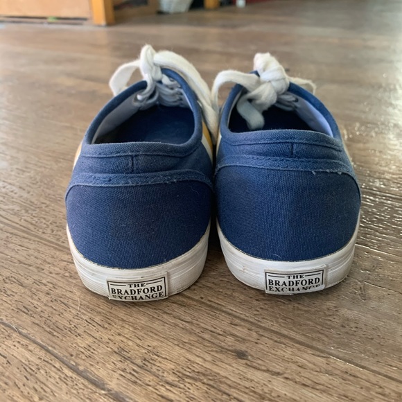 Chargers Women's Canvas Shoes by Bradford Exchange - Picture 6 of 8